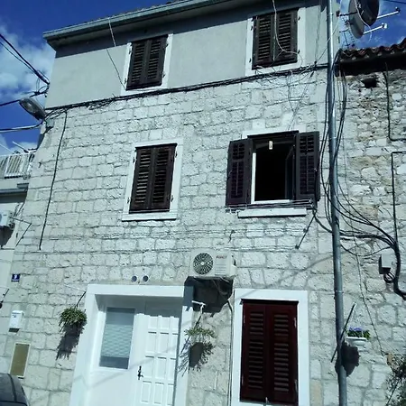 Apartman Dario *
