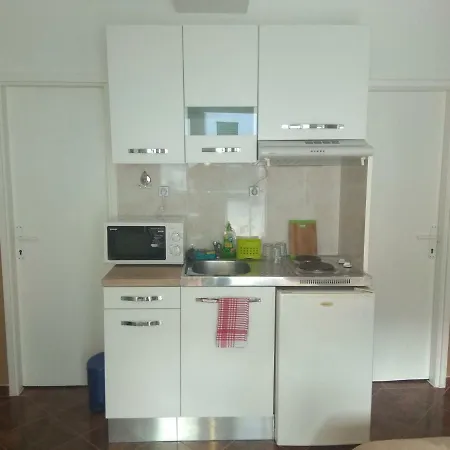 Apartment Apartman Dario *