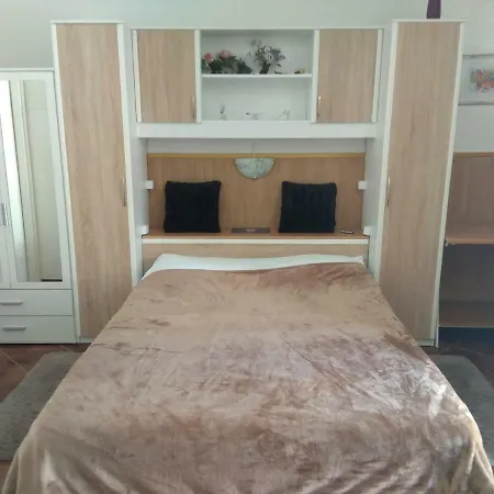 Apartman Dario Apartment *
